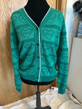 Green Heart Jacquard V-Neck Cardigan with Contrast Trim